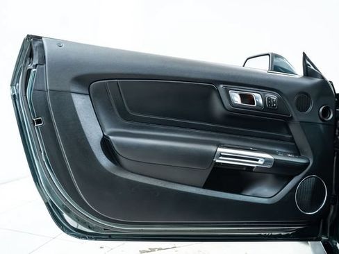 Used 2019 Ford Mustang Bullitt w/ Bullitt Electronics Package RWD image 17