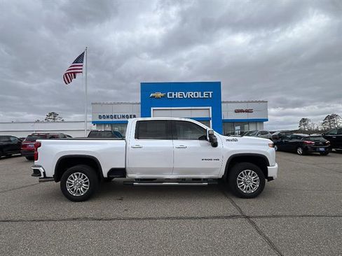 Used 2020 Chevrolet Silverado 2500 High Country w/ Z71 Off-Road Package AWD/4WD image 1