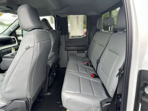New 2025 Ford F350 XL w/ XL Chrome Package image 10