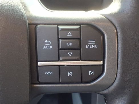 Used 2022 Ford F150 Lariat w/ Max Trailer Tow Package image 21