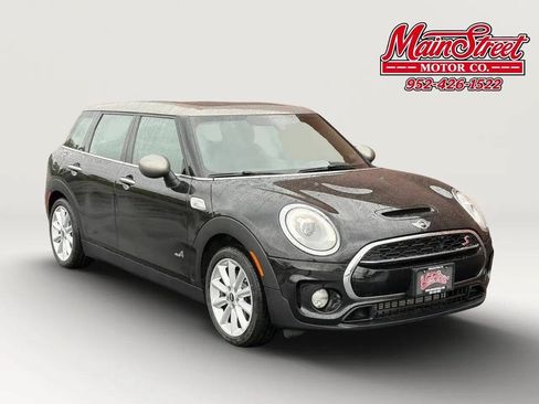 Used 2017 MINI Cooper Clubman S AWD/4WD image 1