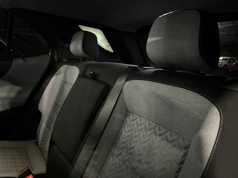 Used 2023 Chevrolet Equinox LT w/ Driver Convenience Package image 52