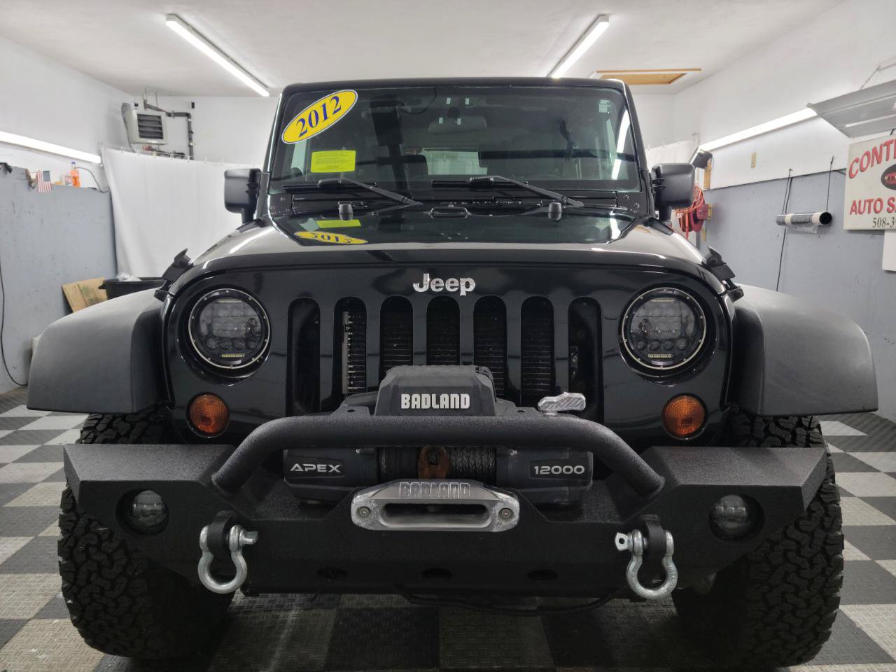 Used 2012 Jeep Wrangler Sport AWD/4WD image 2