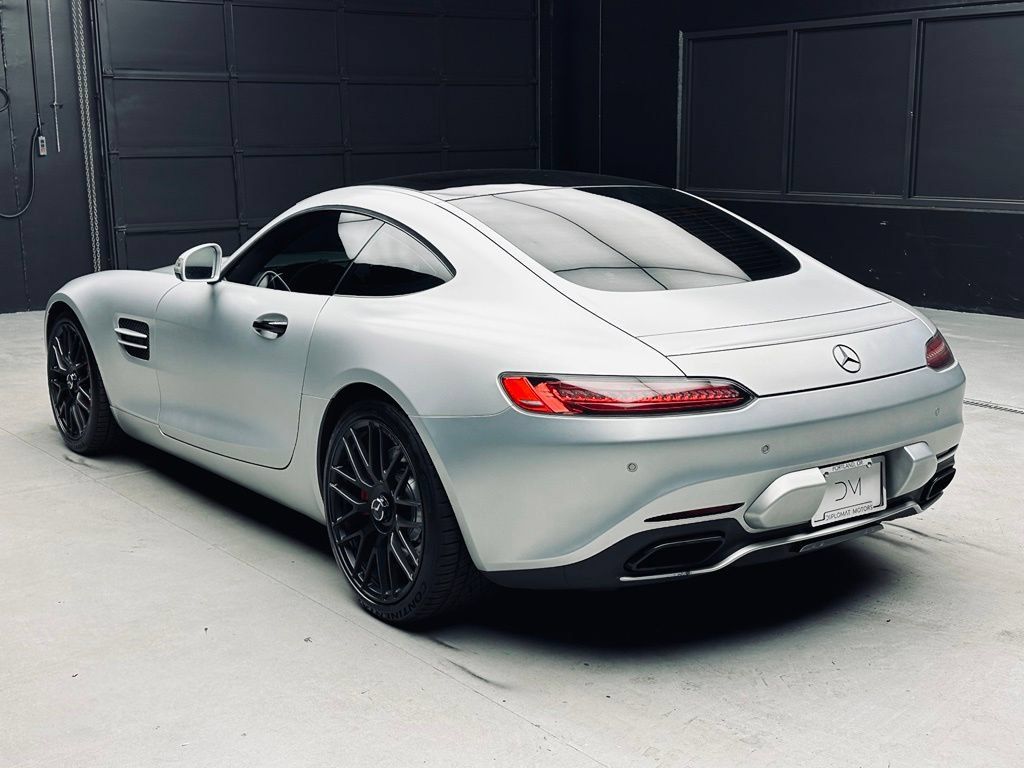 Used 2017 Mercedes-Benz AMG GT S image 5