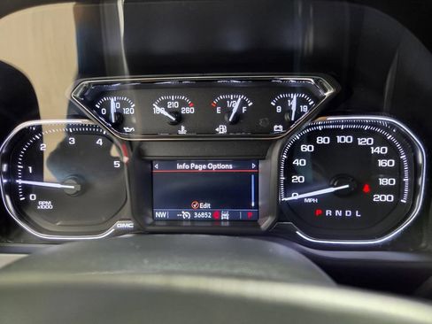 Used 2023 GMC Sierra 2500 AT4 w/ AT4 Preferred Package AWD/4WD image 34
