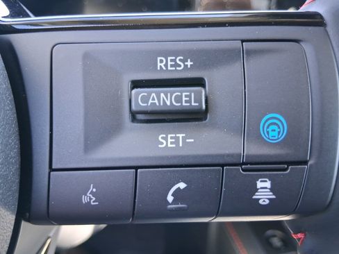 New 2026 Nissan Kicks SR image 11