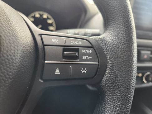 Used 2025 Honda HR-V LX image 28