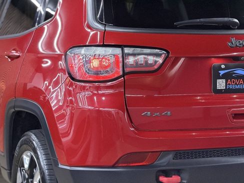 Used 2018 Jeep Compass Trailhawk AWD/4WD image 19
