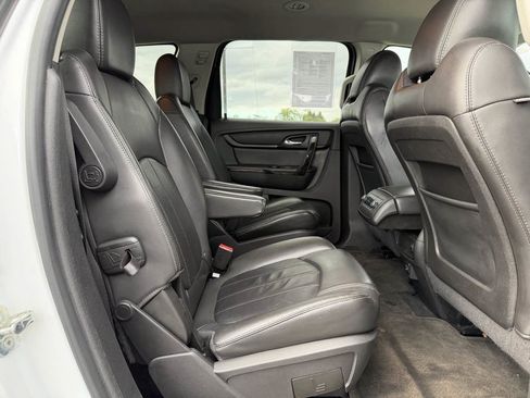 Used 2016 Chevrolet Traverse LTZ AWD/4WD image 18