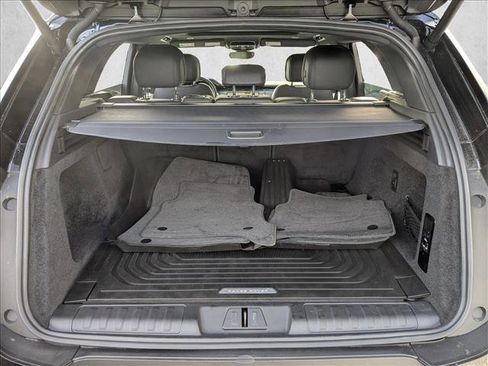 Used 2024 Land Rover Range Rover Sport SE image 6