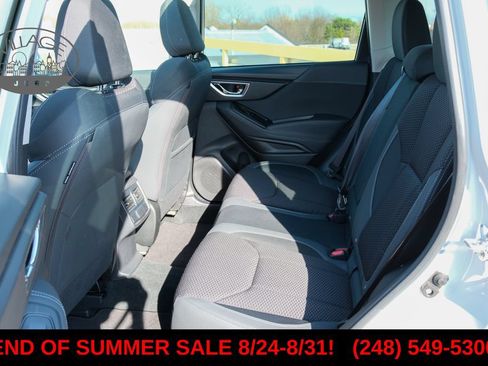 Used 2024 Subaru Forester Premium AWD/4WD image 13