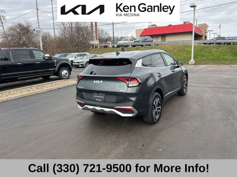 Certified 2024 Kia Sportage EX image 11