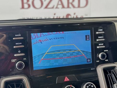 Used 2021 Kia Sorento LX image 17
