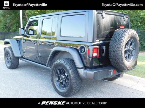 Used 2024 Jeep Wrangler Unlimited Sport AWD/4WD image 5
