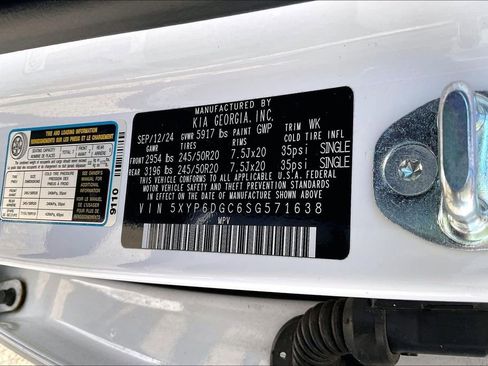 Used 2025 Kia Telluride S image 5