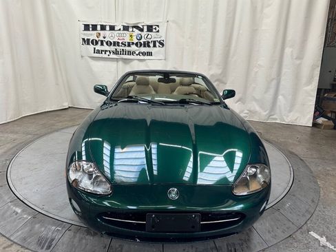 Used 2005 Jaguar XK8 Convertible image 7