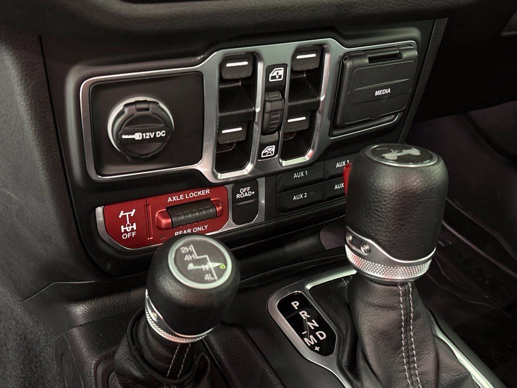 Used 2026 Jeep Wrangler Unlimited Sport AWD/4WD image 38