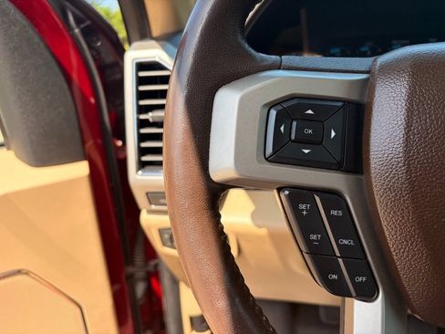 Used 2018 Ford F150 Lariat w/ Equipment Group 502A Luxury AWD/4WD image 35