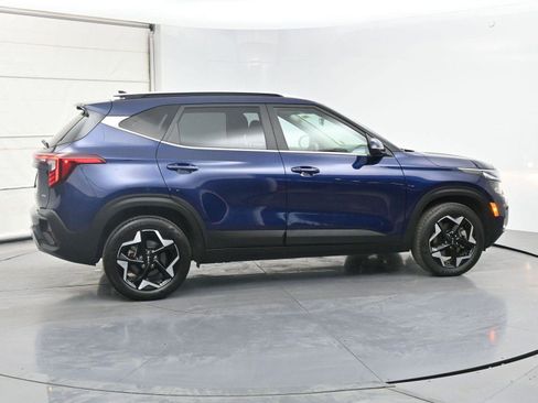 Used 2024 Kia Seltos EX AWD/4WD image 24