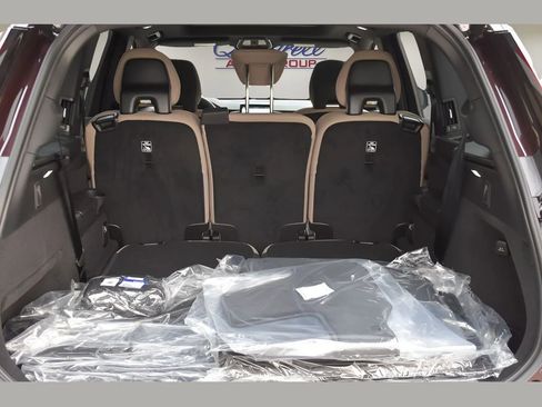 New 2026 Volvo XC90 B5 Plus w/ Protection Package Premier AWD/4WD image 22