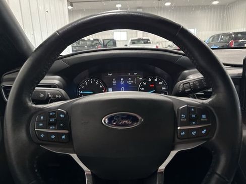 Used 2020 Ford Explorer Limited w/ Class III Trailer Tow Package AWD/4WD image 15