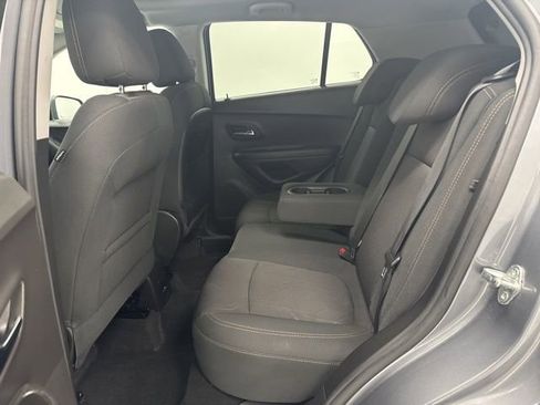 Used 2020 Chevrolet Trax LT w/ LPO, Protection Package image 21