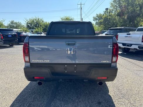 Used 2023 Honda Ridgeline Black Edition image 3