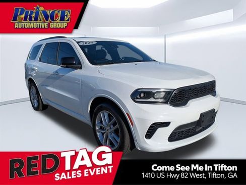 Used 2024 Dodge Durango GT image 1