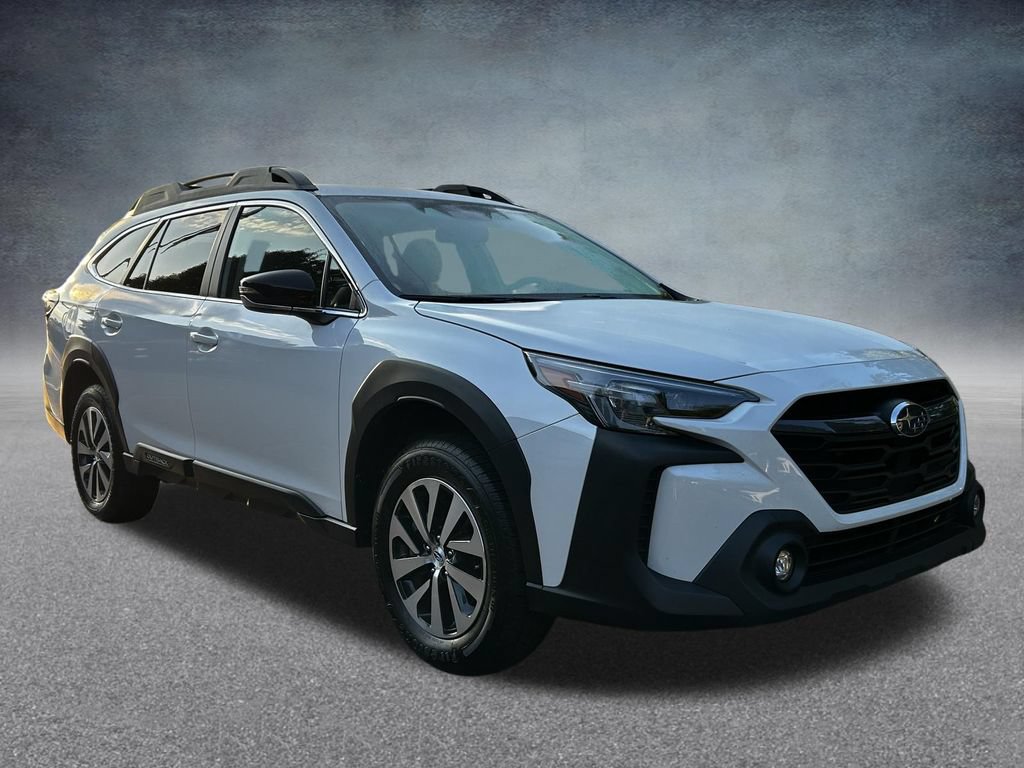 Used 2024 Subaru Outback Premium AWD/4WD image 2