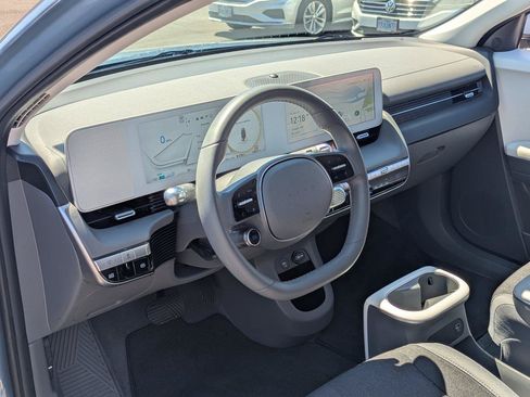 Used 2024 Hyundai Ioniq 5 SE RWD image 12