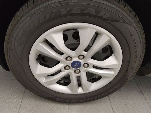 Used 2021 Ford Escape S FWD image 31