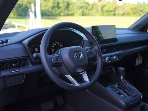 Used 2026 Honda CR-V Sport image 2
