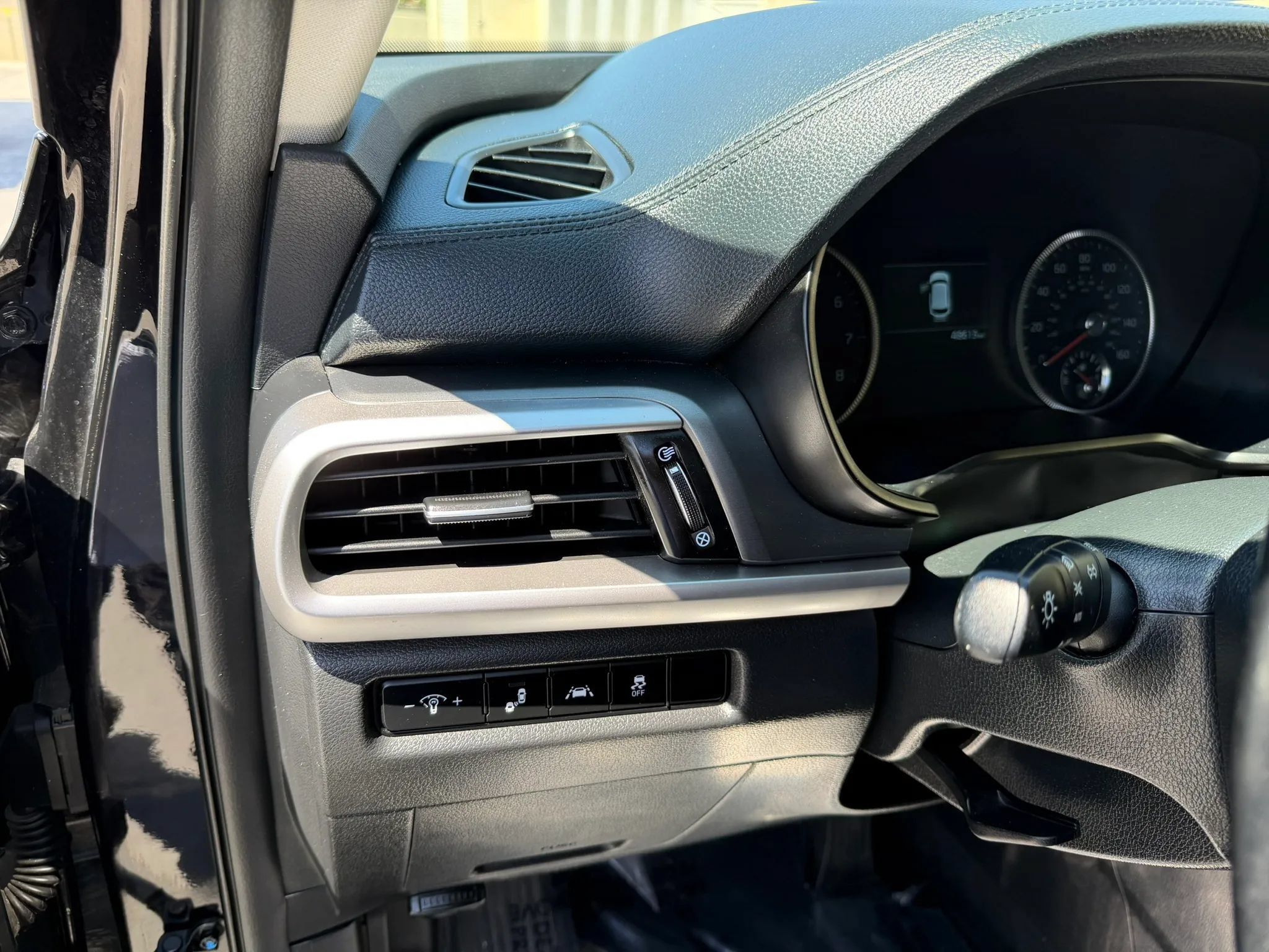 Used 2021 Kia Telluride S FWD image 17