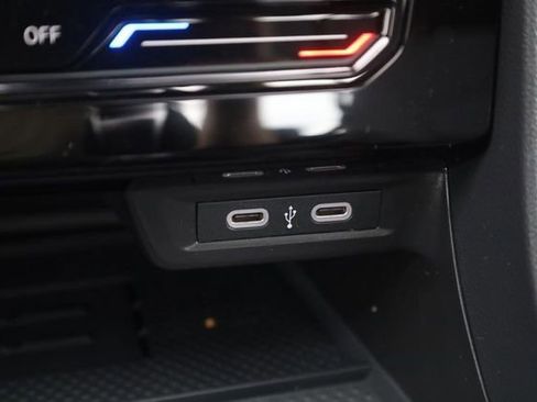 New 2026 Volkswagen Jetta SE image 17