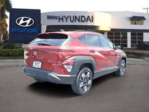 Certified 2024 Hyundai Kona SEL AWD/4WD image 6