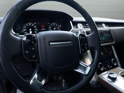 Used 2020 Land Rover Range Rover HSE image 23
