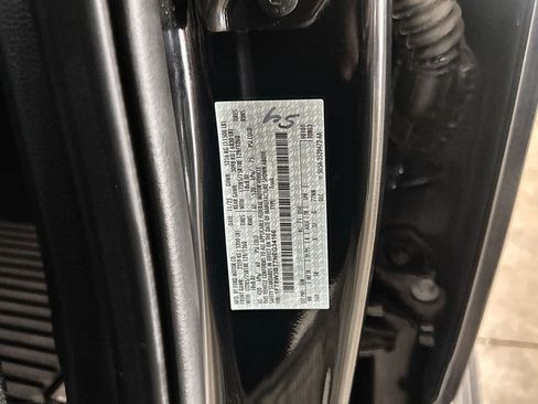 Used 2022 Ford F350 Lariat w/ Tremor Off-Road Package AWD/4WD image 32