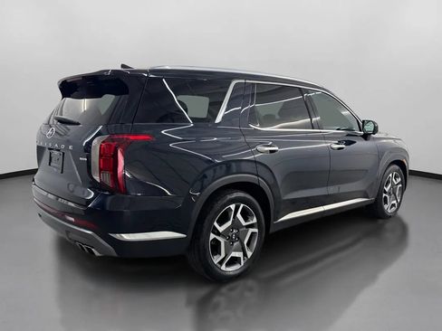 Used 2023 Hyundai Palisade Limited AWD/4WD image 10