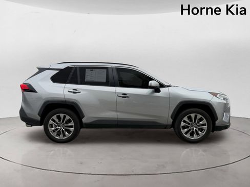 Used 2020 Toyota RAV4 Limited w/ Limited Grade Weather Package FWD image 3