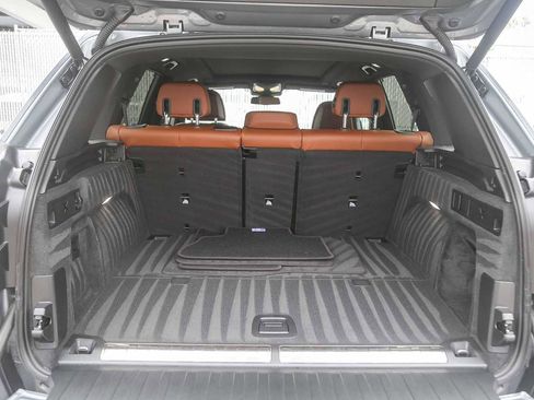 Used 2025 BMW X5 xDrive50e w/ Executive Package image 22