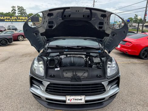 Used 2019 Porsche Macan AWD/4WD image 44