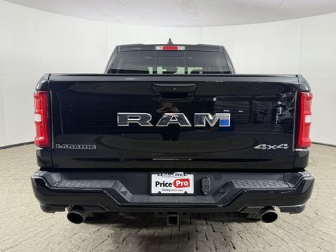 Used 2025 RAM 1500 Laramie w/ Sport Appearance Package AWD/4WD image 7