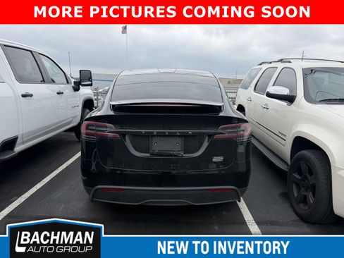 Used 2023 Tesla Model X Plaid image 4