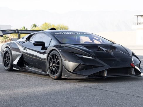 Used 2022 Lamborghini Huracan EVO RWD image 3