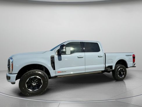 New 2026 Ford F250 Platinum w/ Tremor Off-Road Package image 14