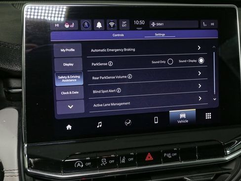 Used 2022 Jeep Compass Limited w/ Sun and Sound Group image 25