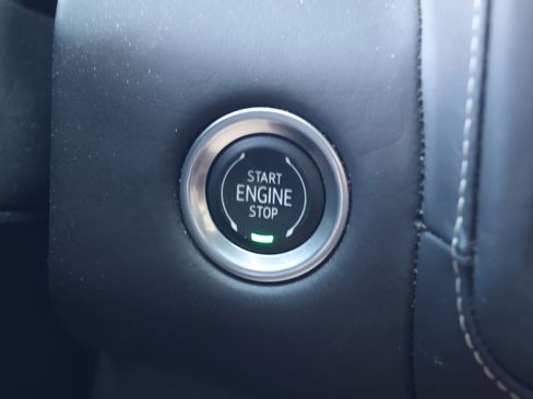 Used 2023 GMC Yukon XL Denali Ultimate image 24