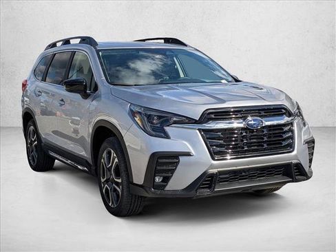 New 2025 Subaru Ascent Limited image 6