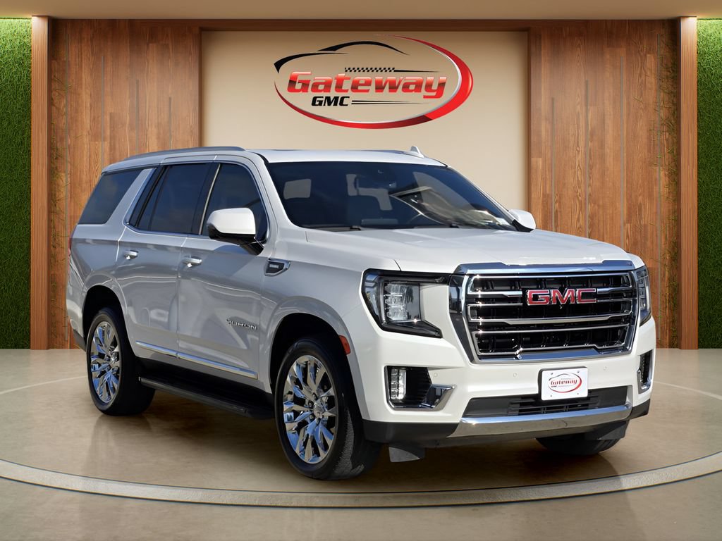 Used 2023 GMC Yukon SLT w/ SLT Luxury Package AWD/4WD image 5