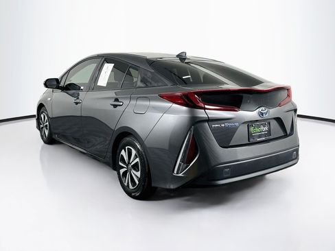 Used 2018 Toyota Prius Prime Premium FWD image 5